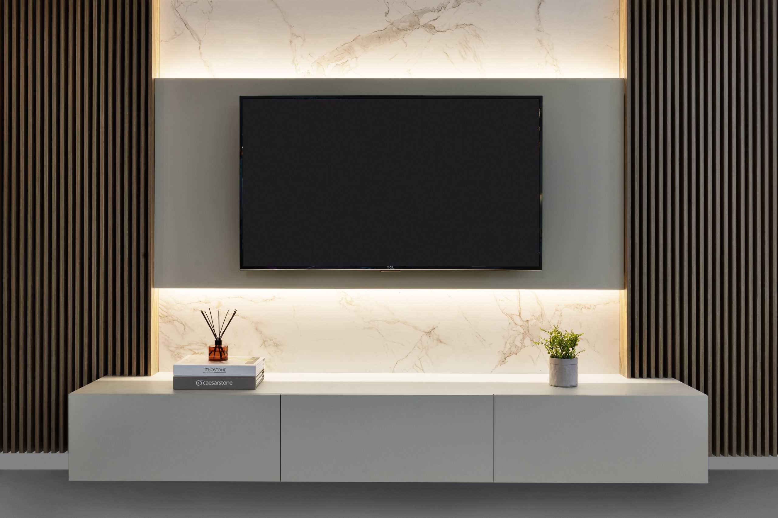 Bentleigh TV Unit