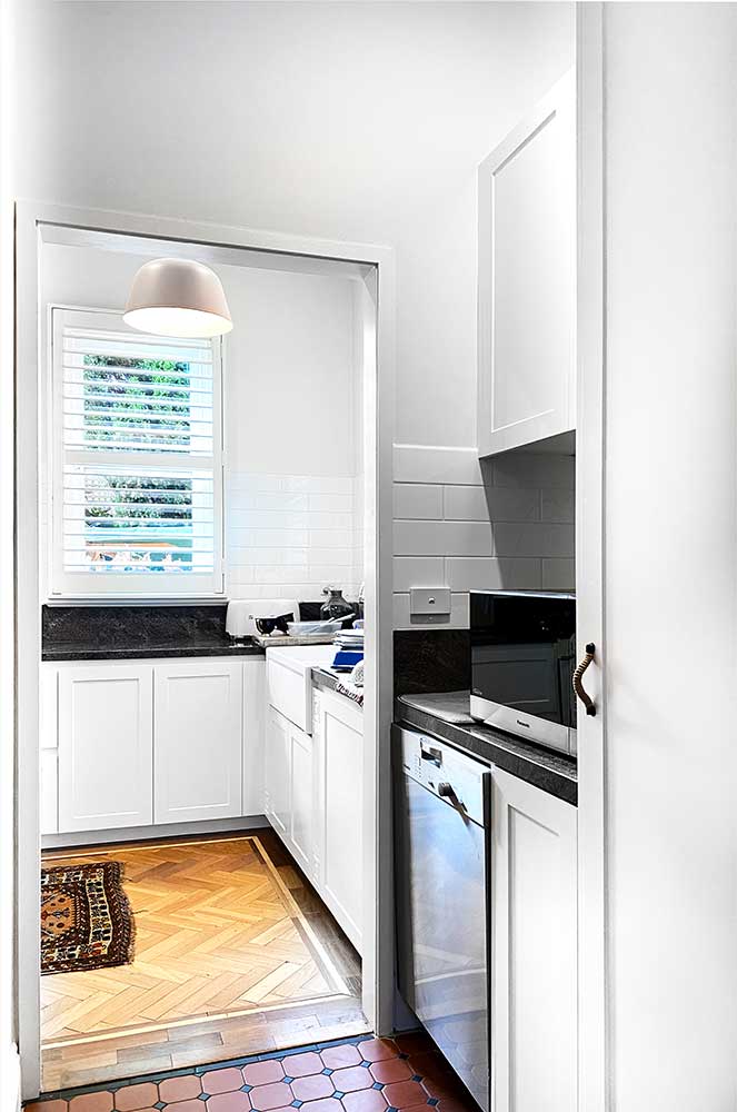 Elsternwick Small Kitchen Design By Kind Kitchens Elsternwick Small Kitchen Design By Kind Kitchens