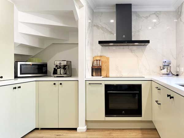Modern U-Shape Green Kitchen Layout - Kind Kitchens